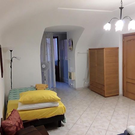 Dimora Letizia- Room 1 Procida Exterior foto